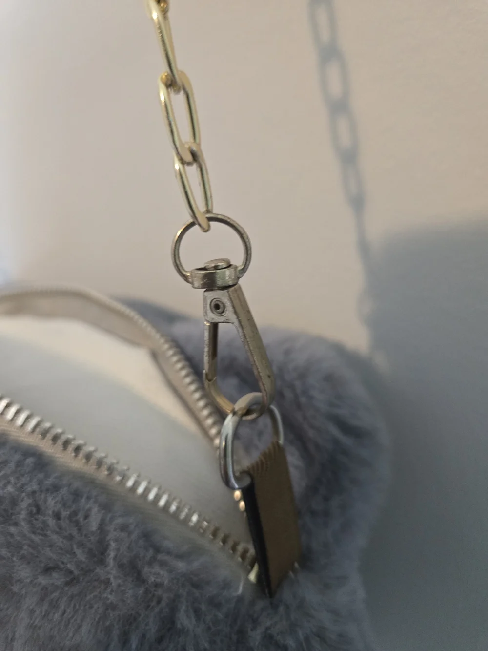 Plush Grey Cat Kids Crossbody Bag with Chain Strap